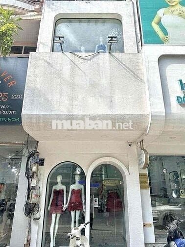 Cho thuê nhà Mặt Tiền Kinh Doanh 3x15 Kinh Doanh Tự Do , Quận 3