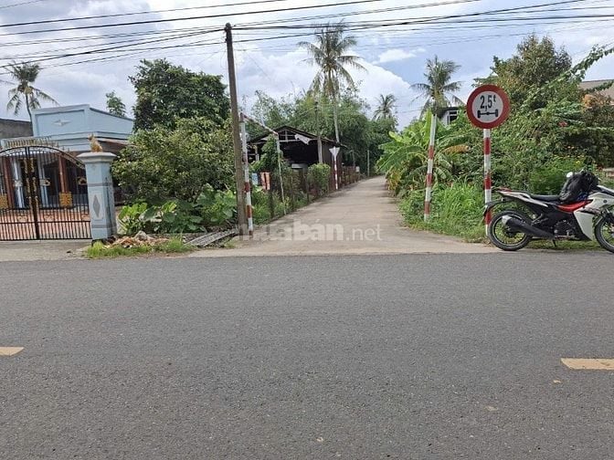 8x35 đường bê tông, gần KCN. Full thổ. 840tr có TL 