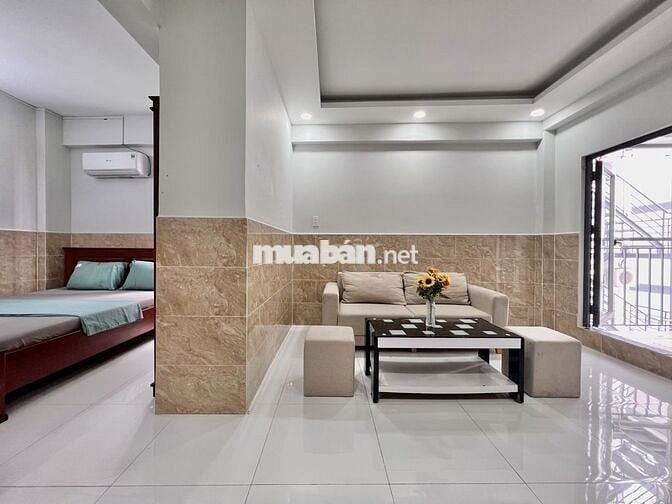 CĂN HỘ 1 PHÒNG NGỦ FULL NỘI THẤT CỬA SỔ THOÁNG MÁT NGAY COOPMART