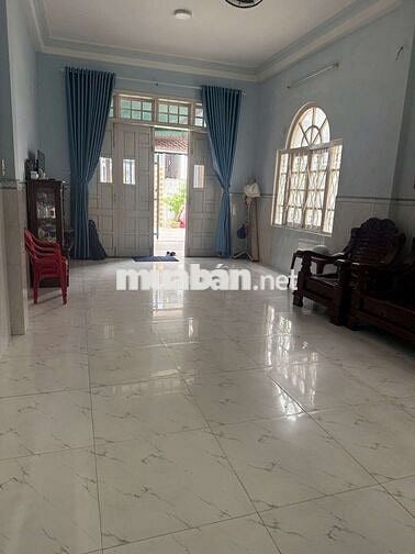 Xem là chốt Nhà kiệt ô tô nhựa Nguyễn Công Trứ