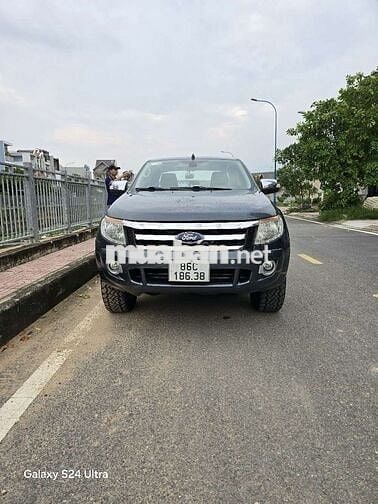 2015 XLT 2.2L 4x4 MT - 130000 km