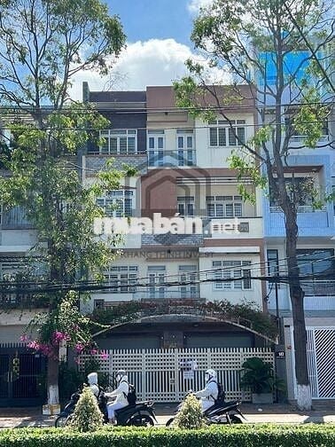 CHO THUÊ NHÀ NGANG 9M 1 TRỆT 3 LẦU - MẶT TIỀN NGUYỄN VĂN CỪ - CẦN THƠ