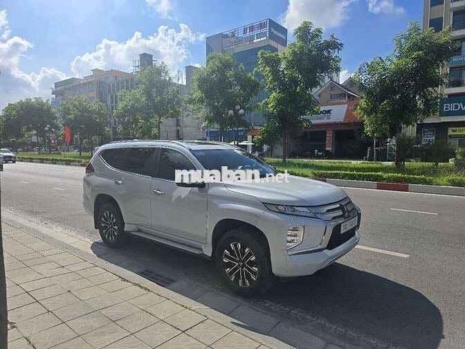 2021 4x4 AT Premium - 12000 km