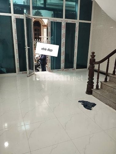 Chính chủ bán nhà 3 tầng 34m ngõ 32 thượng phúc 3.9 tỷ