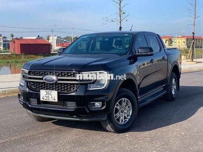 Ford Ranger 2023 đăng kí 2024 XLS 2.0L 4x2 AT