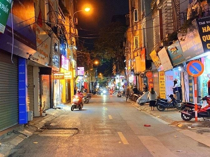 Mai Dịch 41m2*6T, cách ô tô 2 nhà, ngõ kinh doanh, thuê 45tr/th 10 tỷ