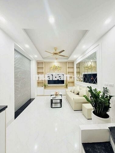 BÁN NHÀ CẠNH KĐT CIPUTRA PHẠM VĂN ĐỒNG, BẮC TỪ LIÊM. 5 TẦNG GIÁ 7 TỶ