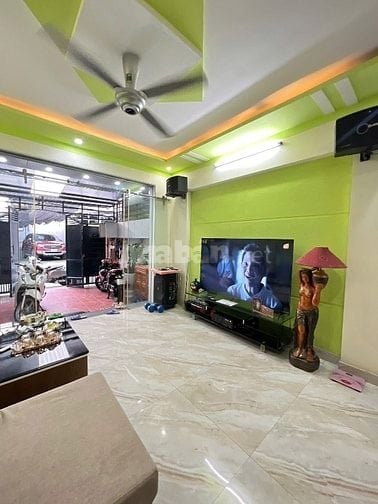 BẤT NGỜ CÓ THẬT – Nhà đẹp Trường Chinh chỉ 1tỷ840, giá mơ ước!