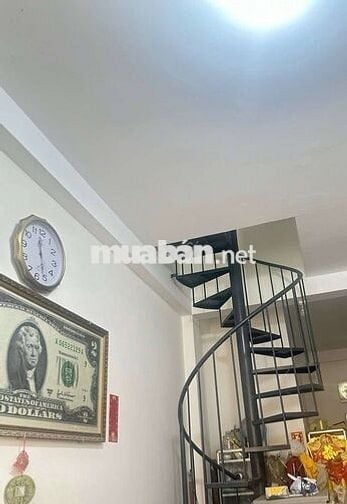 Bán nhà 2 lầu, hẻm riêng tư cạnh PNJ – ACB, Ngay Đại Lộ Đồng Khởi