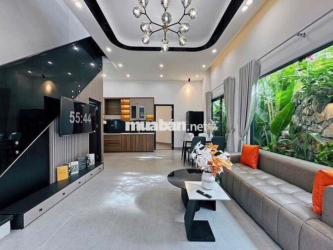 Bán nhà full nội thất kiểu châu âu 2 tầng 55m2
