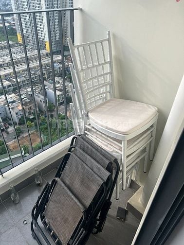 Bán tất cả ghế như hình sử dụng tốt