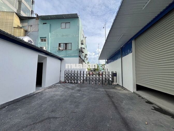 Cho thuê kho 1052m2 Võ Văn Kiệt Phường 1 Quận 5