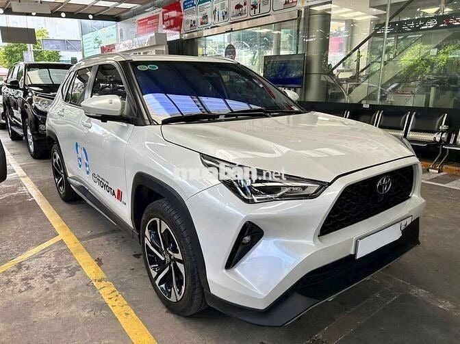 (Xe Hãng) Toyota Yaris Cross 2024 1.5AT - 35800 km