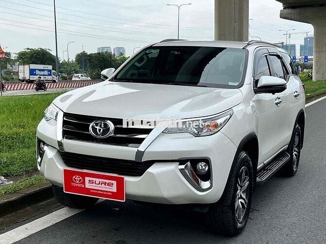 Toyota Fortuner 2020 2.4G 4x2 AT - 26700 km