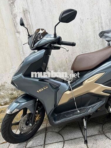ab160 ABS mẫu mới vừa mua vài tháng 3/2025 mới 99%