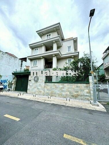 BIỆT THỰ PHONG CÁCH CHÂU ÂU ĐƯỜNG CAO THẮNG PHƯỜNG 12 QUẬN 10