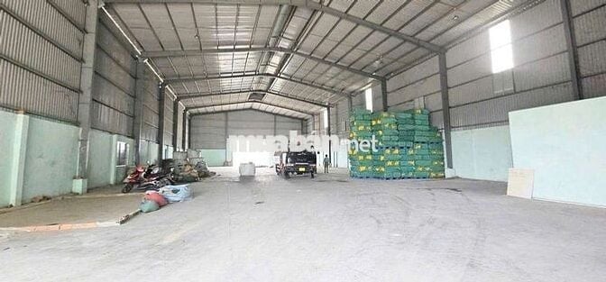 CHO  THUÊ  KHO  XƯỞNG  ( 1.200m2)  P.  BÌNH  HƯNG HÒA. QUẬN BÌNH  TÂN