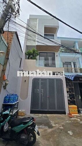 CHO THUÊ NHÀ 5X24(TRỆT+2LẦU) TRỐNG SUỐT NGAY LÊ TRỌNG TẤN ĐƯỜNG TẢI