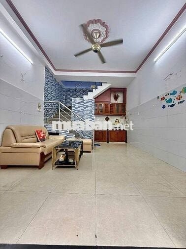 Bán nhà Tân Kỳ Tân Quý, 30m2, ngang 4m, 3 tầng, giá 3.5 tỷ
