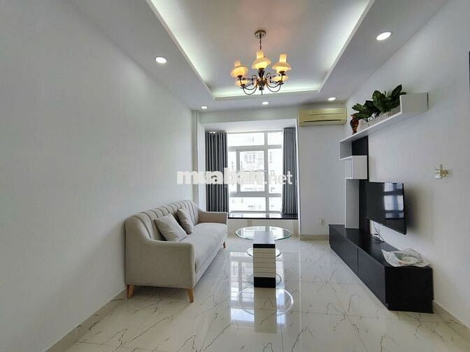 Bán căn hộ 68m2 tại Sky garden 3.Lầu cao- 2 phòng-2wc- Nội thất đầy đủ