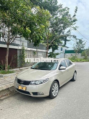 Kia Forte 2011 SX 1.6 MT - 130000 km