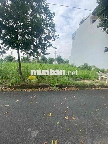 Cần Bán Lô Đât Tại KDC Sài Gòn Village đường số 3 giá 2t150
