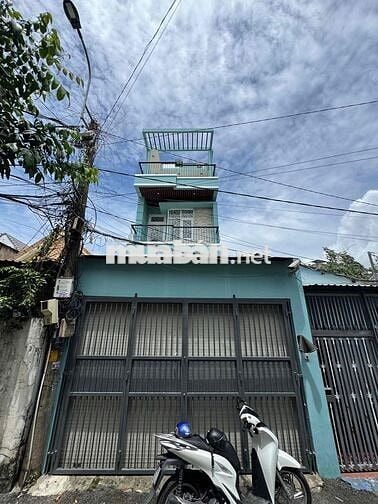 Cho Thuê Nhà 1T2L 3PN4WC Oto Đỗ Trong Sân Nhà ĐH Kinh Tế Luật