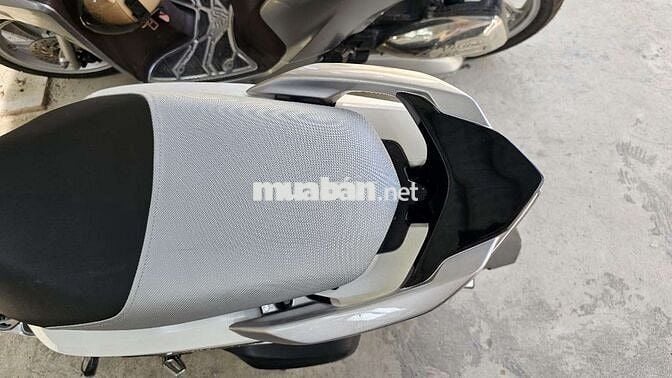 Ab 125Fi