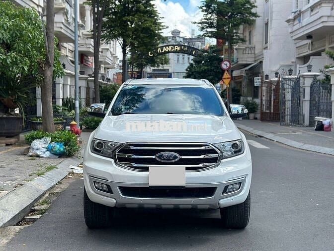 Chính chủ bán Ford Everest 2019 Titanium 2.0L 4x2