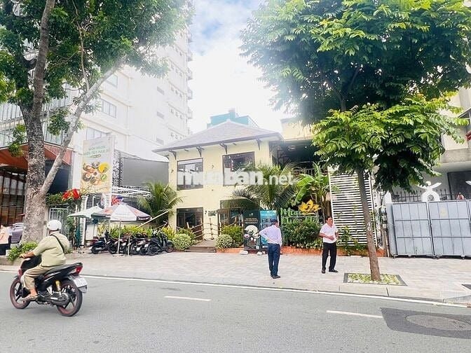 HOT HOT 1000M2 Sử dụng , Khu ĐAKAO Q1 , NGANG 18M , CHO KD NHÀ HÀNG