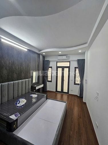 Cho thuê nhà riêng Gần Phố chùa Quỳnh ( Tân Lập). 30m x 5T gồm 3 ngủ
