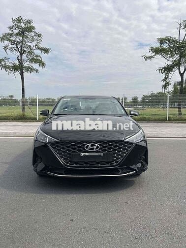 Hyundai Accent 2022 - 24000 km