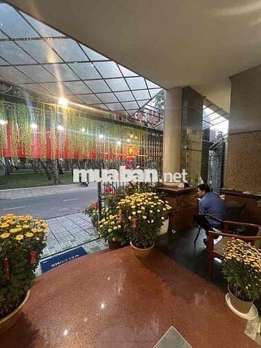 TÊN LỬA , KHÁCH SẠN GẤP BÁN 🌹🌹🌹