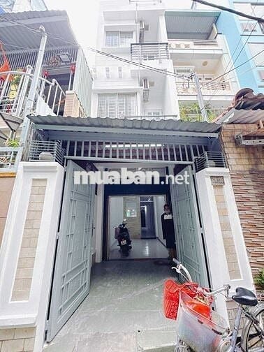 NHÀ ĐẸP 4 LẦU ĐÚC Q4- HẺM 4m- 47m2 - 5PN- KO QH- GIÁ 5 TỶ NHỈNH