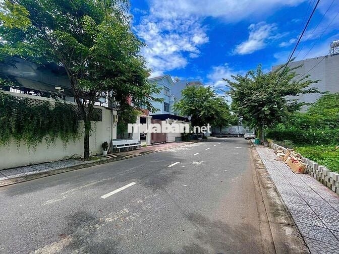 VIP KHU BIỆT THỰ ĐỘC NHẤT 2MT TRƯỚC SAU KHUÔN ĐẤT ĐẸP 15X30M THỔ 100%