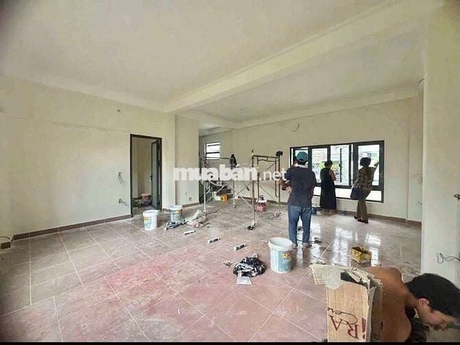 Cho Thuê Nhà 9x25m Mặt Tiền Kinh Doanh Bùi Văn Ba Quận 7