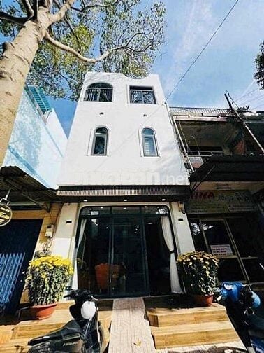CHO THUÊ NHÀ - MẶT TIỀN 228 QUANG TRUNG - NHÀ 1 TRỆT 2 LẦU