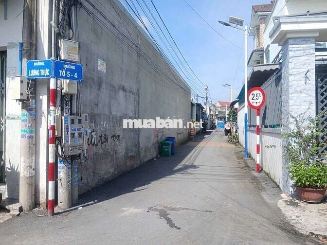 Nhà hẻm Lương Thực gần cty Changshin