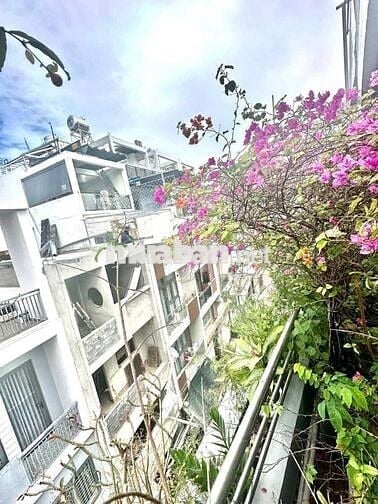 Hẻm xe hơi 7m, khu bàn cờ Bùi Đình Túy, 4 tầng, 4x13.7m, 9.5 tỷ tl