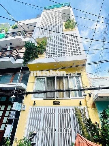 Nhà Trường Sa , Đường Ô Tô ,4.5x13.5m ,Kết Cấu 4 Tầng Hiện Đ