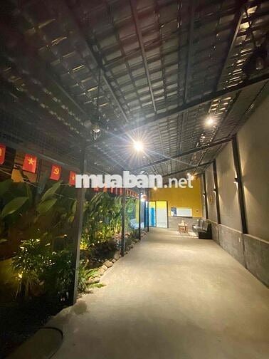 Cho thuê mặt bằng đẹp có cây cối có gác lững rộng 💯