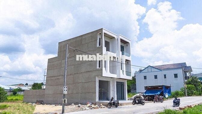 chủ kẹt tiền cần bán gấp đất 5x30 giá full 2ty