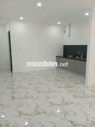 Cho thuê căn hộ (2PN) 80m2 cực thoáng mát nội thất cơ bản(ĐH+nc nóng)