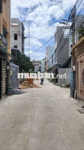 LÔ ĐẸP SÁT ĐƯỜNG LINH ĐÔNG DT 4.5X17.2 TỔNG 77.5M2 THỔ ĐƯỜNG Ô TÔ 6M