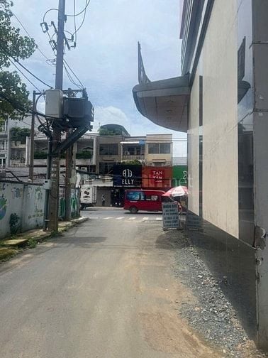 Cho thuê/Hợp tác kinh doanh mặt bằng 200m² sát ĐH Sư Phạm Kỹ Thuật 
