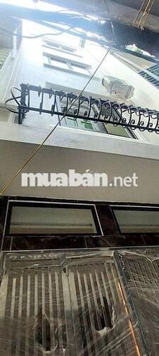 Phố Tô Hiệu- Nhà 5 tầng thang máy 40m2