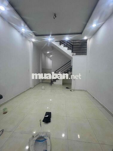 CHO THUÊ NHÀ HXH NHÀ MỚI SƠN 4X16M 1 LẦU 3PN 2WC 11TR