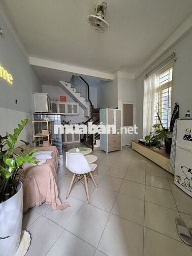 NHÀ Q1 - HẺM 4m- 48m2 NGANG 6,5m- 3 TẦNG- GIÁ 8 TỶ NHỈNH