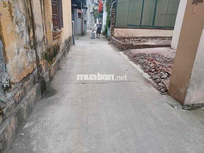 SIÊU PHẨM PHÚC LỢI VIỆT HƯNG GIANG BIÊN NỞ HẬU NGOC THÔNG OTO VÀO ĐẤT