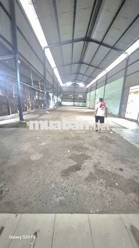 KHO XƯỞNG ĐƯỜNG CONT 40 ĐÊM 600M GIÁ 45 triẹu